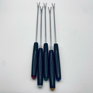 Five fondue forks.